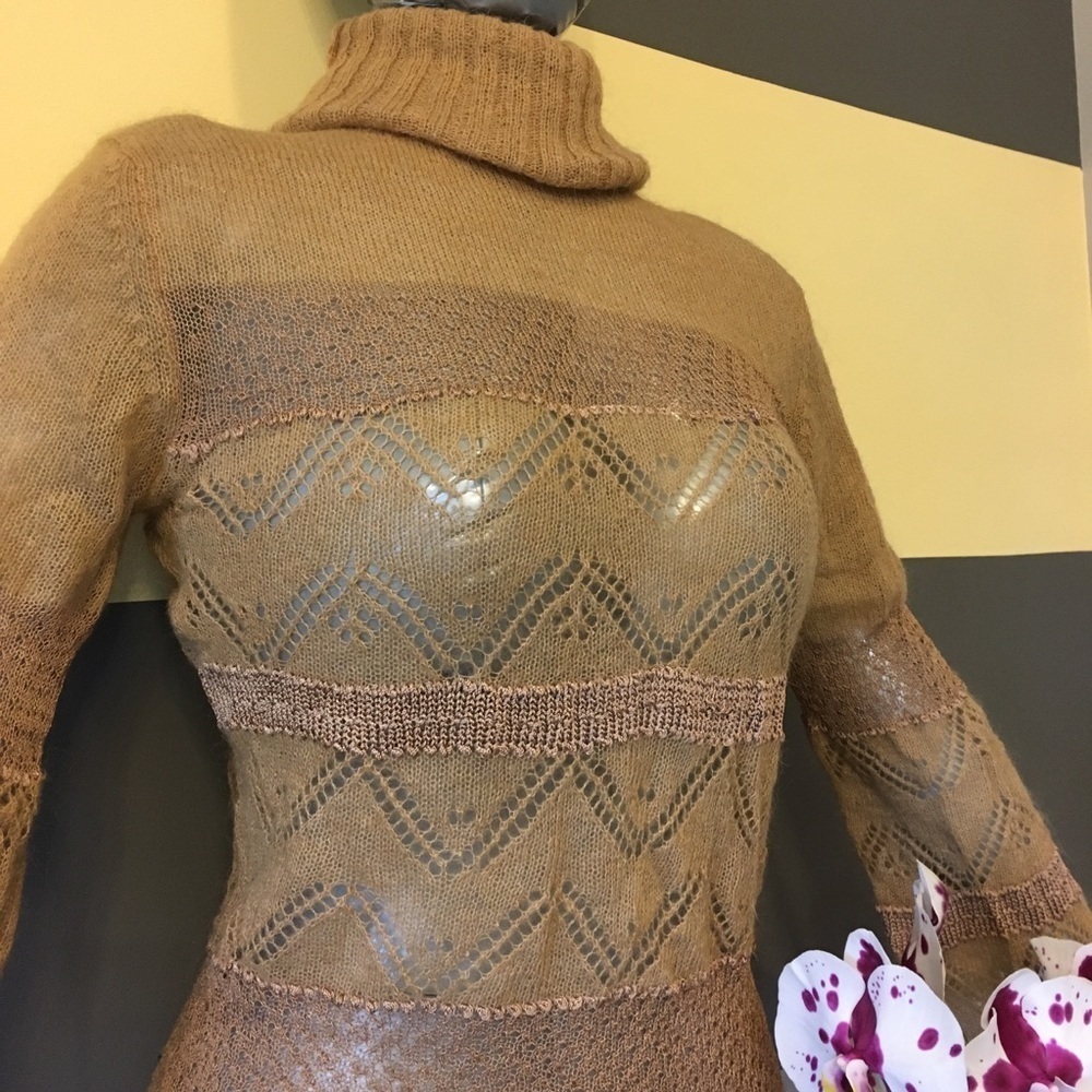 Essendi Gorgeous Light Sweater in Tan/Light Brown - Picture 2 of 8